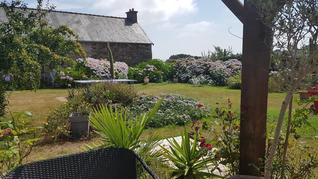 Le Relais De Launay Ploubazlanec Exterior photo